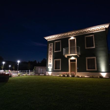 B & Bike Di Ristorante Italia Mombello Monferrato 外观 照片