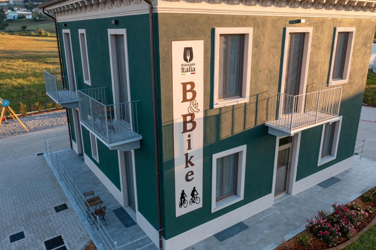 B & Bike Di Ristorante Italia Mombello Monferrato 外观 照片