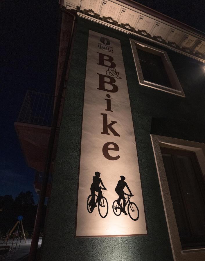B & Bike Di Ristorante Italia Mombello Monferrato 外观 照片